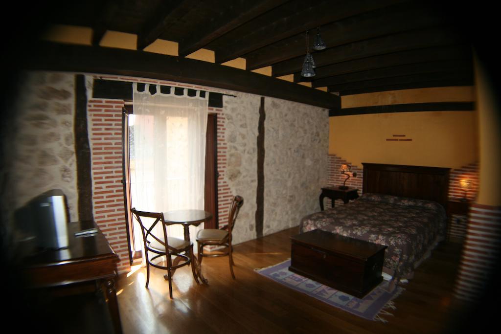La Sinagoga Guest House Penaranda de Duero Exterior photo